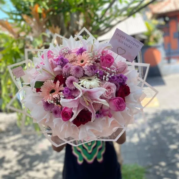 bouquet fresh flowers mix lily