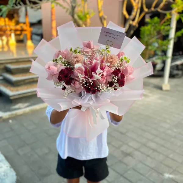 bouquet fresh flowers lily